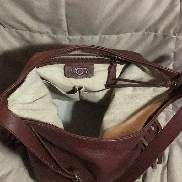 UGG Bucket Purse - Picture 3 of 5